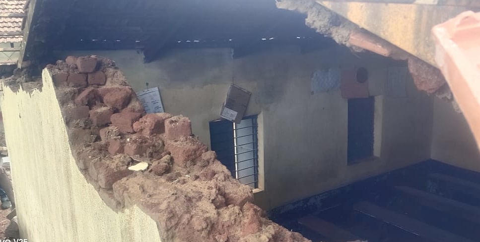 ಶಿವಮೊಗ್ಗ | ಮಳೆಯ ಆರ್ಭಟ; ಶಾಲಾ ಕೊಠಡಿಗಳು ಶಿಥಿಲ