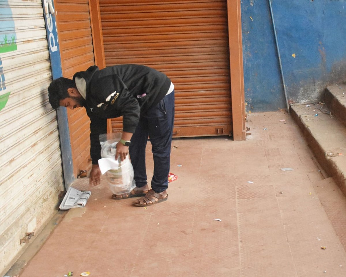 ಪತ್ರಿಕಾ ವಿತರಕರ ದಿನ: ಮುಂಜಾನೆಯ ಕಾಯಕಯೋಗಿಗಳಿಗಿಲ್ಲ ಸೂರು!