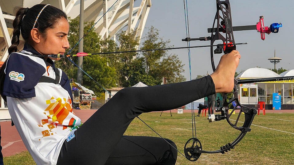 ಪ್ಯಾರಾಲಿಂಪಿಕ್ಸ್: ಬಿಲ್ಗಾರ್ತಿ ಶೀತಲ್‌ಗೆ ನೀಡಿದ್ದ ವಾಗ್ದಾನ ಸ್ಮರಿಸಿದ ಮಹೀಂದ್ರಾ