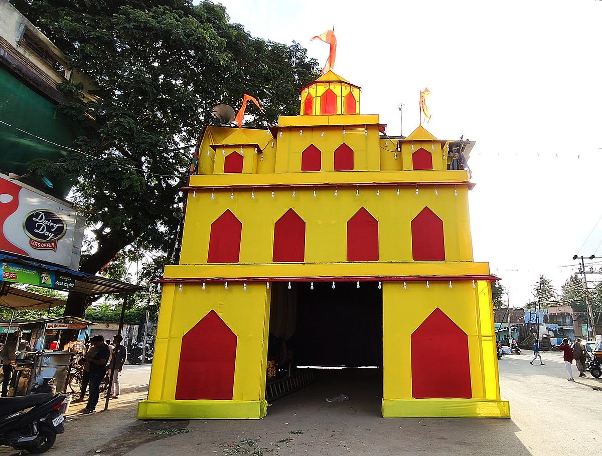 ಹಾವೇರಿ | ಗಣೇಶ ಹಬ್ಬ: ಮಾರುಕಟ್ಟೆಯಲ್ಲಿ ಜನ ಜಂಗುಳಿ