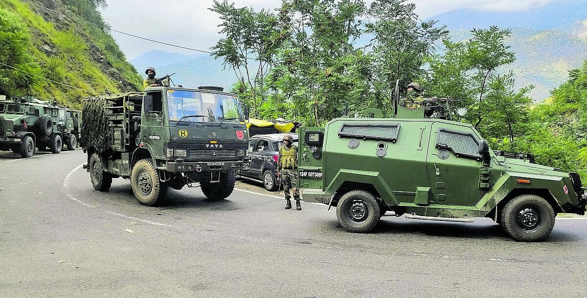 ಕಾಶ್ಮೀರ | ಗಡಿಯಲ್ಲಿ ಒಳನುಸುಳುವಿಕೆ ಯತ್ನ ವಿಫಲ; ಇಬ್ಬರು ಉಗ್ರರ ಹತ್ಯೆ