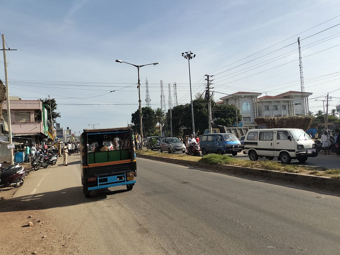ನಾಗಮಂಗಲ ಗಲಭೆ: ಸಹಜ ಸ್ಥಿತಿಯತ್ತ ಜನಜೀವನ; ಸೆ.14ರ ಮಧ್ಯರಾತ್ರಿವರೆಗೆ ನಿಷೇಧಾಜ್ಞೆ