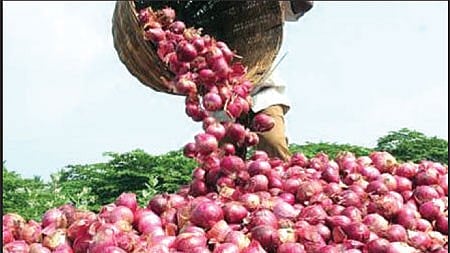 ಈರುಳ್ಳಿ ಮೇಲಿದ್ದ ಕನಿಷ್ಠ ರಫ್ತು ದರ ರದ್ದುಗೊಳಿಸಿದ ಕೇಂದ್ರ ಸರ್ಕಾರ