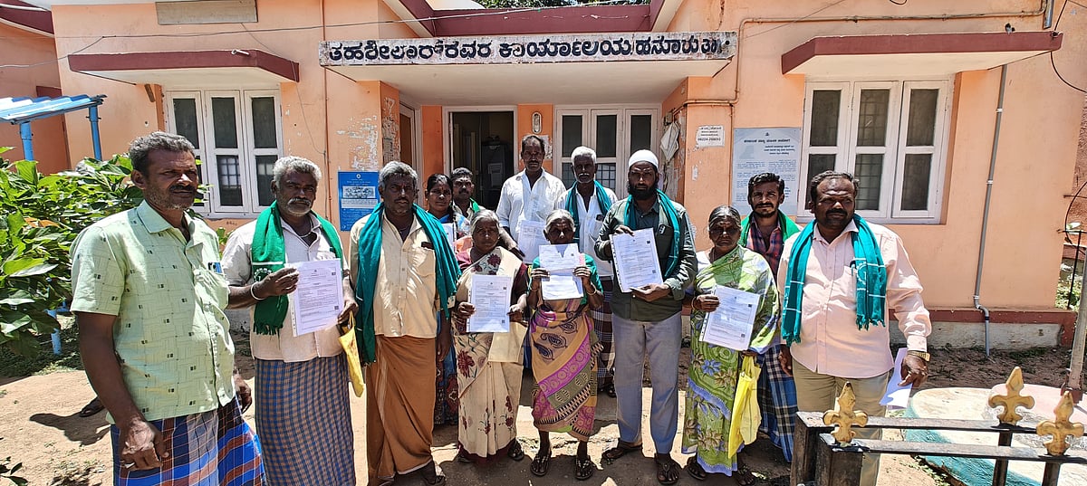 ಹನೂರು | ನಕಲಿ ಪ್ರಮಾಣ ಪತ್ರ ವಿತರಣೆ: ನೂರಾರು ಮಂದಿಗೆ ವಂಚನೆ