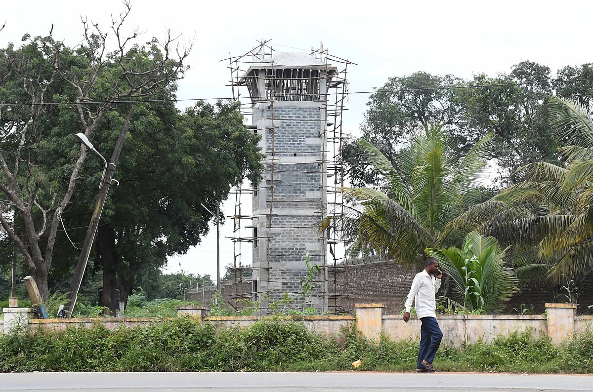 ಧಾರವಾಡ ಕೇಂದ್ರ ಕಾರಾಗೃಹ: ಭದ್ರತೆಗಾಗಿ 4 ವೀಕ್ಷಣಾ ಗೋಪುರ