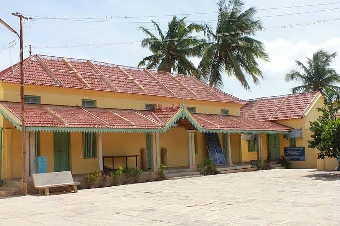 ಚಿಕ್ಕಬಳ್ಳಾಪುರ: ಸರ್‌ಎಂ.ವಿ ಸಮಾಧಿ ಎದುರು ಶಿಲ್ಪಕಲಾ ಉದ್ಯಾನ