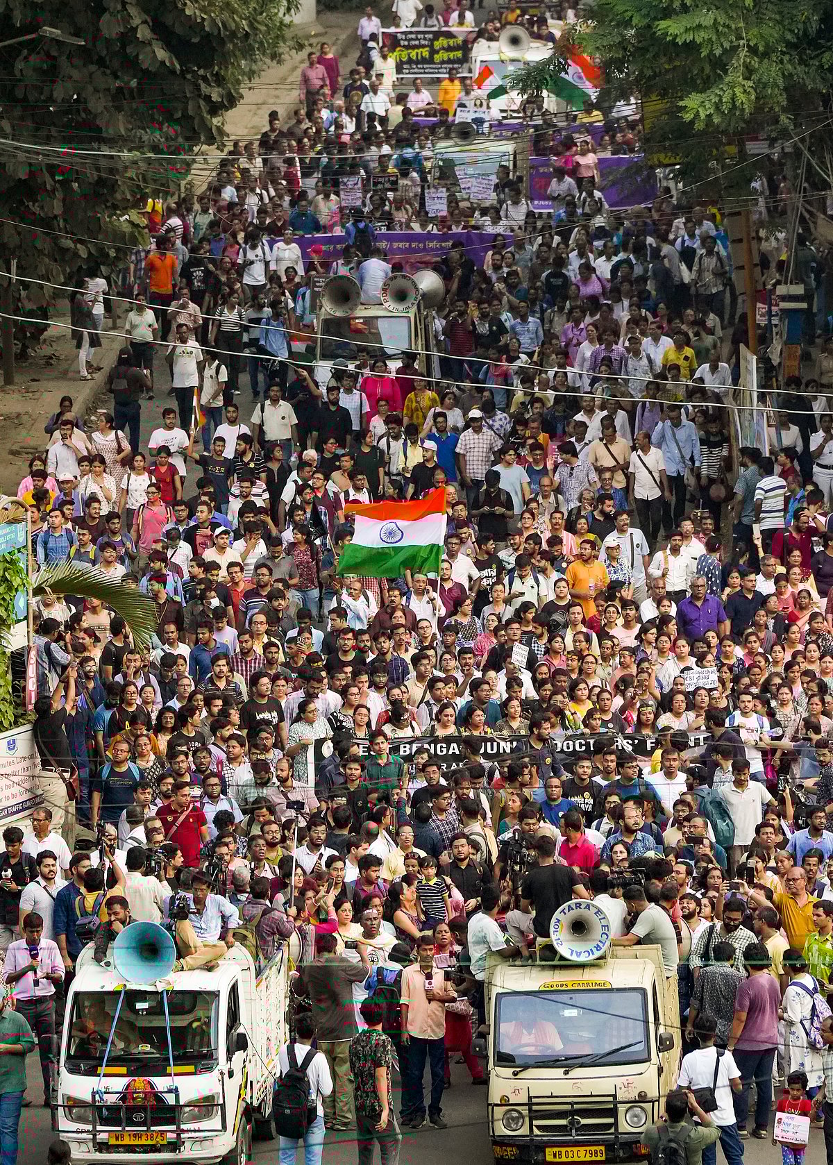 ಆರ್‌.ಜಿ ಕರ್‌ ಆಸ್ಪತ್ರೆ: ಪ್ರತಿಭಟನೆ ನಿಲ್ಲಿಸಿದ ಕಿರಿಯ ವೈದ್ಯರು 