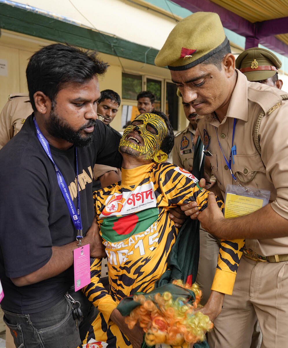 ಭಾರತ–ಬಾಂಗ್ಲಾ ಟೆಸ್ಟ್: ತನ್ನ ಮೇಲೆ ಹಲ್ಲೆ ನಡೆದಿದೆ ಎಂದ ಬಾಂಗ್ಲಾದೇಶ ಅಭಿಮಾನಿ