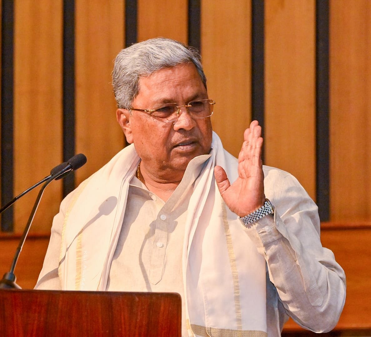 ಸಿದ್ದರಾಮಯ್ಯ ವಿರುದ್ಧ EDಗೆ ದೂರು ನೀಡಿದ ಸಾಮಾಜಿಕ ಕಾರ್ಯಕರ್ತ ಸ್ನೇಹಮಯಿ‌ ಕೃಷ್ಣ