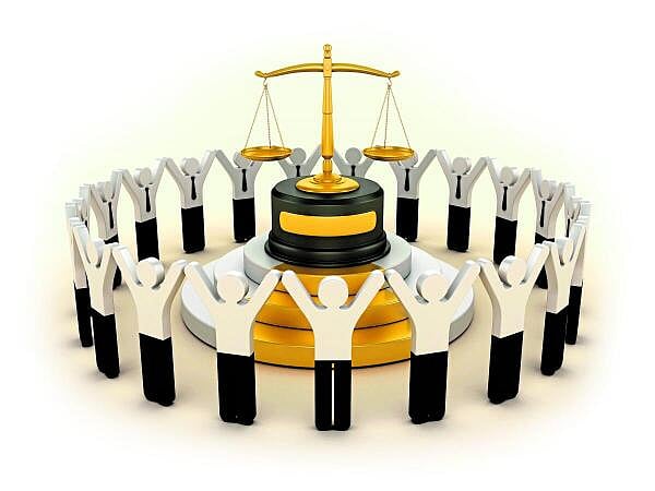 ಒಳ ಮೀಸಲಿನ ಒಡಲಾಳ: ಉಣ್ಣುವ ತಟ್ಟೆಗಳು ಬೇರೆ ಆಗಿರಬಹುದು; ಮನೆಗಳಲ್ಲ