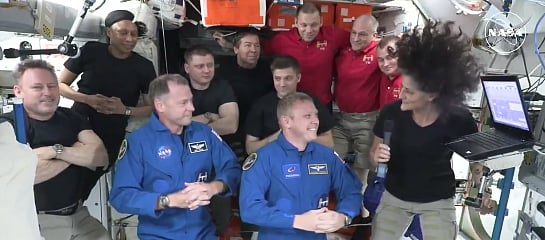 ಸುನಿತಾ, ಬುಚ್ ಕರೆತರಲು ಬಾಹ್ಯಾಕಾಶ ನಿಲ್ದಾಣ ತಲುಪಿದ ಸ್ಪೇಸ್ Xನ ‘ಡ್ರ್ಯಾಗನ್’ 