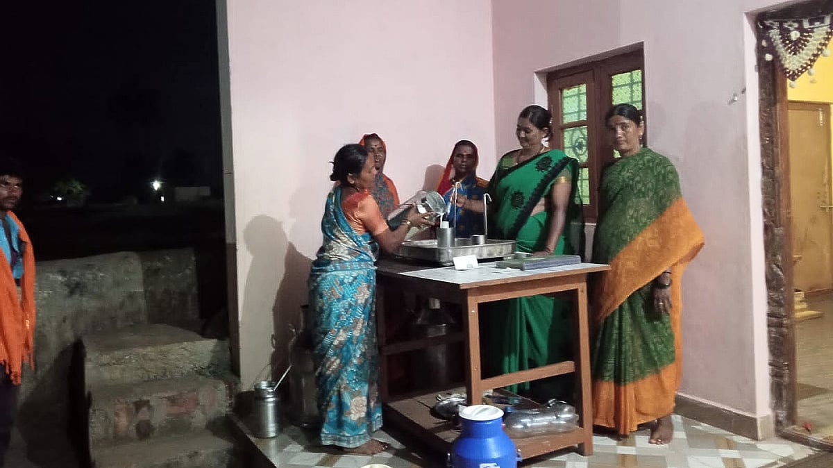 ಶಿರಹಟ್ಟಿ: ಮಹಿಳೆಯರಿಗೆ ‘ಸಂಜೀವಿನಿ‘ಯಾದ ಹಾಲು ಉತ್ಪಾದಕರ ಸಂಘ