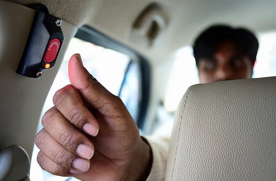 ಸಾರಿಗೆ ಇಲಾಖೆಯಲ್ಲಿ ನೋಂದಣಿಯಾಗಿರುವ 5.94 ಲಕ್ಷ ವಾಹನಗಳಿಗಿಲ್ಲ ಪ್ಯಾನಿಕ್‌ ಬಟನ್‌