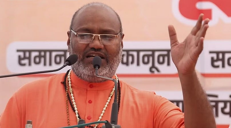 ಗಾಂಧೀಜಿ, ಪೊಲೀಸರ ಬಗ್ಗೆ ಆಕ್ಷೇಪಾರ್ಹ ಹೇಳಿಕೆ: ಯತಿ ನರಸಿಂಹಾನಂದ ವಿರುದ್ಧ ಪ್ರಕರಣ