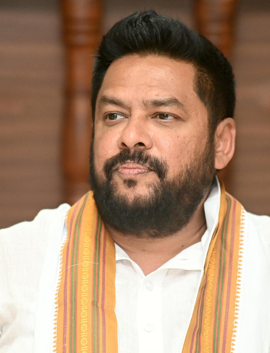 ವಾಲ್ಮೀಕಿ ಅಭಿವೃದ್ಧಿ ನಿಗಮದ ಹಗರಣ: ಶಾಸಕ ಬಿ.ನಾಗೇಂದ್ರಗೆ ಷರತ್ತುಬದ್ಧ ಜಾಮೀನು