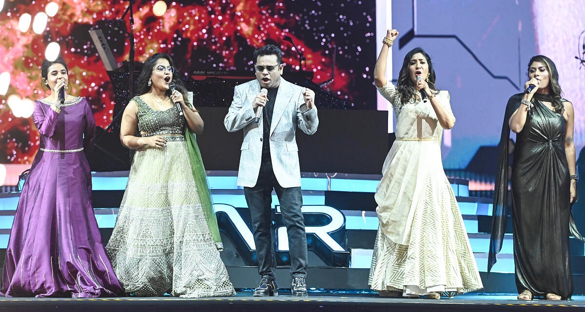 ಮೈಸೂರು ಯುವ ದಸರಾ: ರಂಜಿಸಿದ ರೆಹಮಾನ್ ಗಾನ ಗಾರುಡಿ