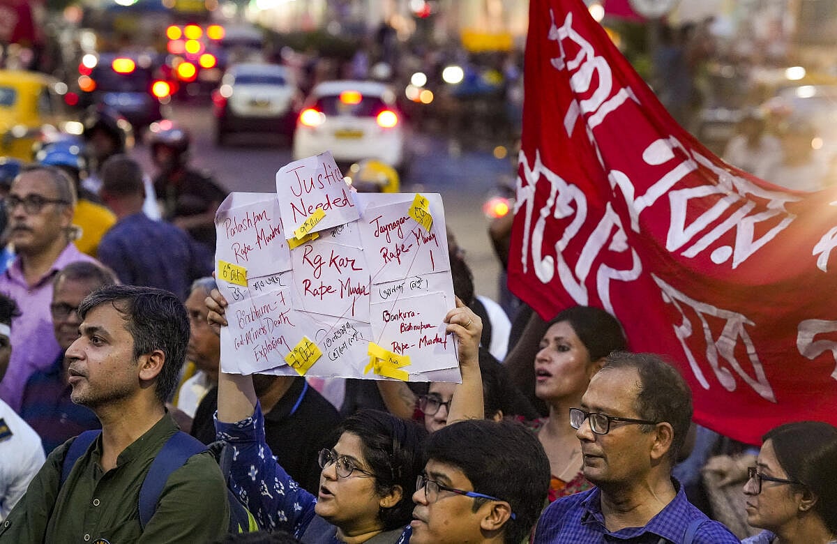 RG Kar Charge Sheet: ಆರೋಪಿ ವಿರುದ್ಧ ಸಿಬಿಐ 11 ಸಾಕ್ಷ್ಯಗಳ ಪಟ್ಟಿ ಸಲ್ಲಿಕೆ