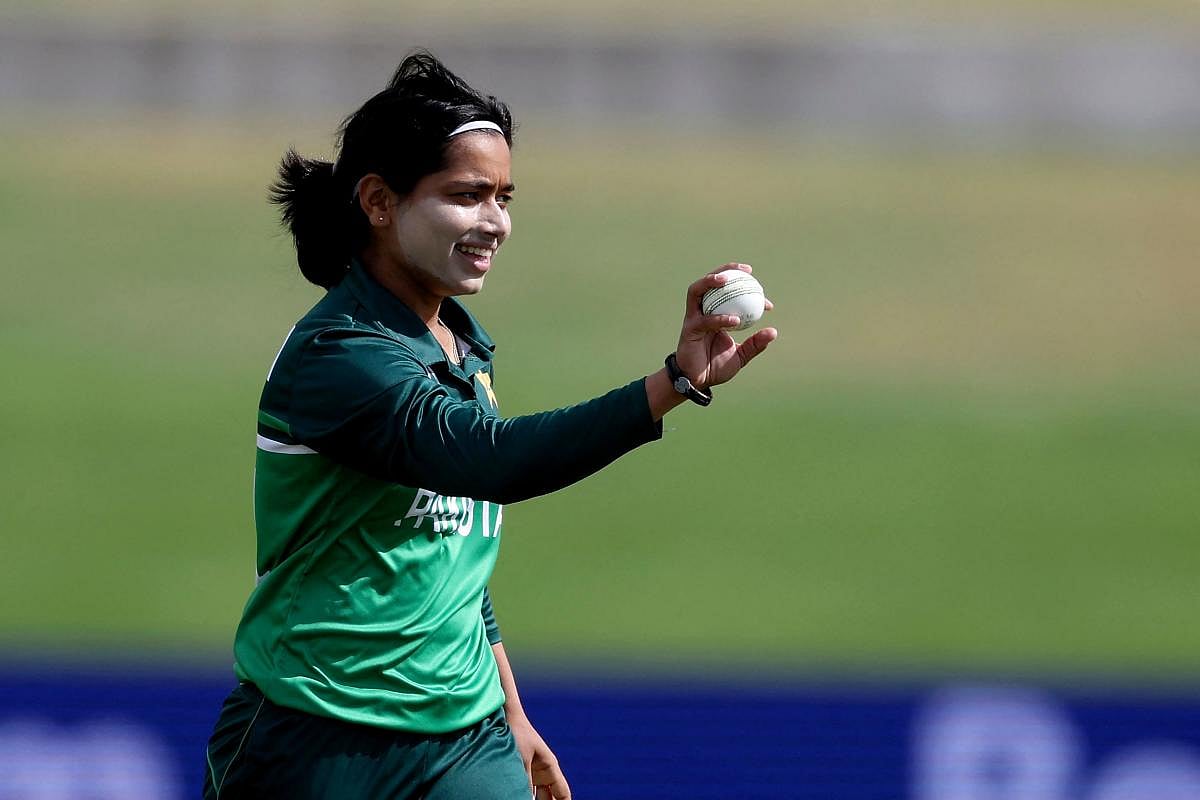 ತಂದೆಯ ನಿಧನ: ಅರ್ಧದಲ್ಲೇ ತವರಿಗೆ ಮರಳಿದ ಪಾಕ್‌ ತಂಡದ ನಾಯಕಿ ಫಾತಿಮಾ ಸನಾ