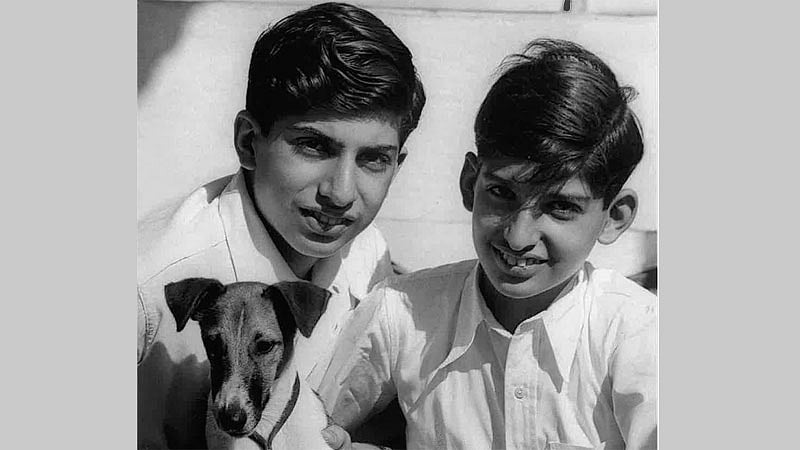 ಮೊಬೈಲ್ ಬಳಸದೆ, 2BHK ಮನೆಯಲ್ಲಿ ಸಾಮಾನ್ಯರಂತೆ ಬದುಕುತ್ತಿರುವ ರತನ್ ಟಾಟಾ ಸಹೋದರ!