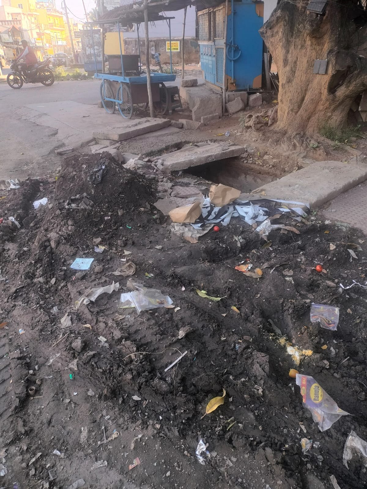 ಬ್ರಿಗೇಡ್‌ ಮಿಲೇನಿಯಂ ಸಮೀಪ ತೆರವಾಗದ ಹೂಳು