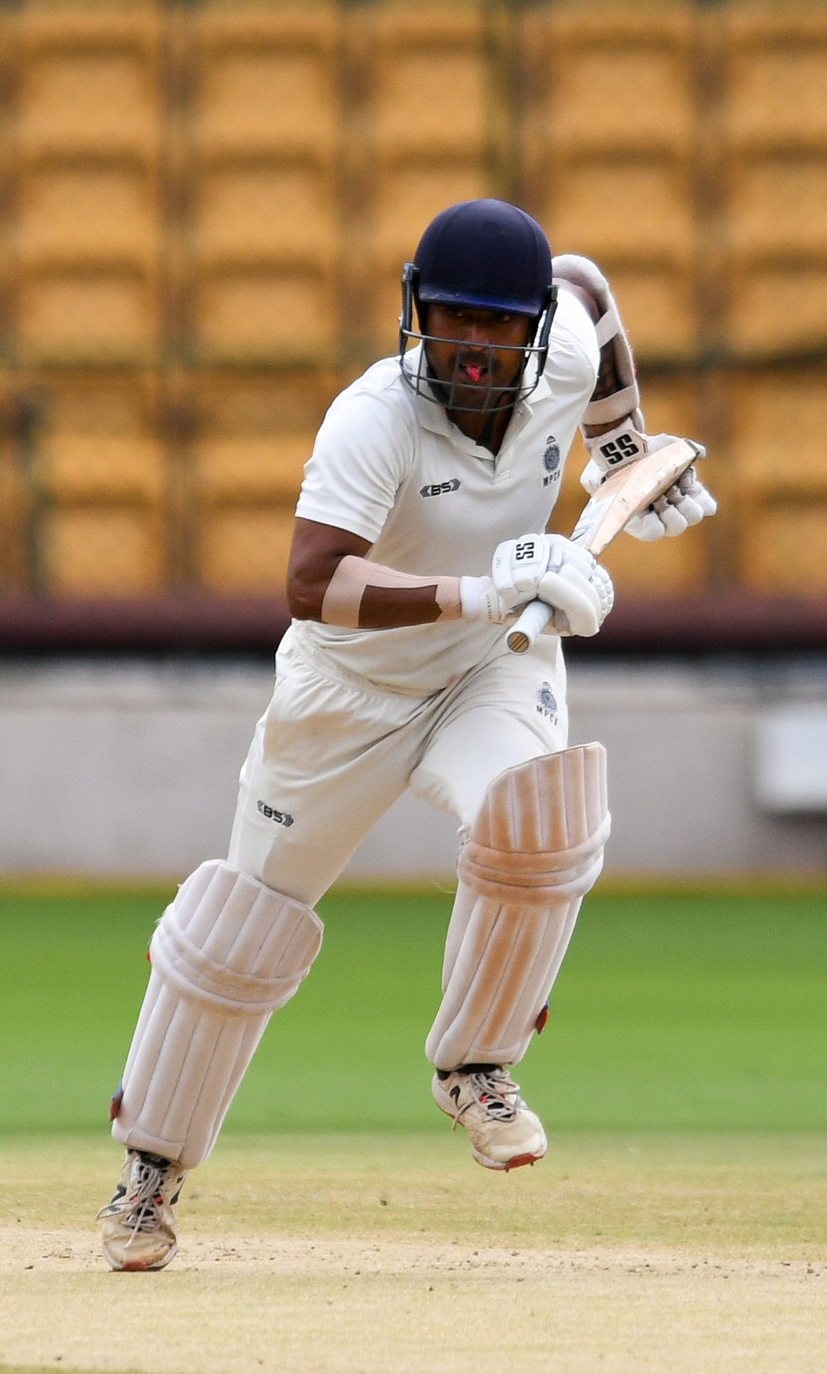 ರಣಜಿ ಟ್ರೋಫಿ: ಶುಭಂ ಶತಕ; ಮಧ್ಯಪ್ರದೇಶ ದೊಡ್ಡ ಮೊತ್ತ