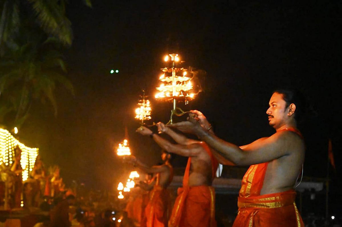 ಗಂಗಾರತಿ ಸಾಂಸ್ಕೃತಿಕ, ನಾಗರಿಕತೆಯ ಪರಂಪರೆ: ಆಚರಣೆ ಮುಂದುವರಿಸಲು ಕೋರ್ಟ್ ಸಮ್ಮತಿ