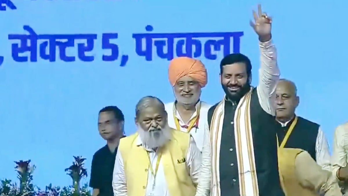 ಹರಿಯಾಣದ ನೂತನ ಮುಖ್ಯಮಂತ್ರಿಯಾಗಿ ನಯಾಬ್‌  ಸಿಂಗ್ ಸೈನಿ ಪ್ರಮಾಣ ವಚನ ಸ್ವೀಕಾರ