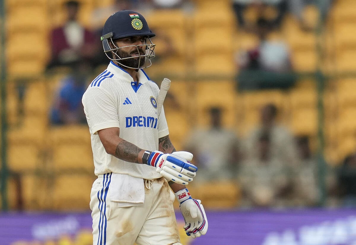 PHOTOS | ಕೊಹ್ಲಿ ಮೈಲಿಗಲ್ಲು, ದಿನದ ಕೊನೆಯ ಎಸೆತದಲ್ಲಿ ಔಟ್