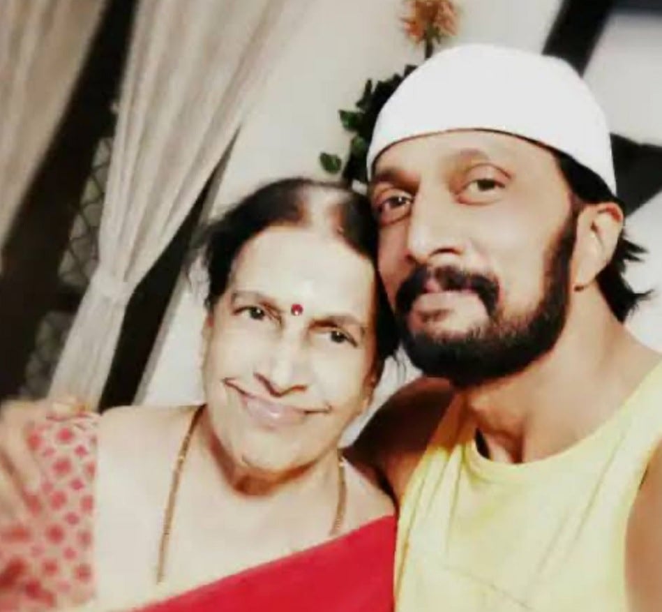 ನಟ ಕಿಚ್ಚ ಸುದೀಪ್ ತಾಯಿ ಸರೋಜಾ ನಿಧನ