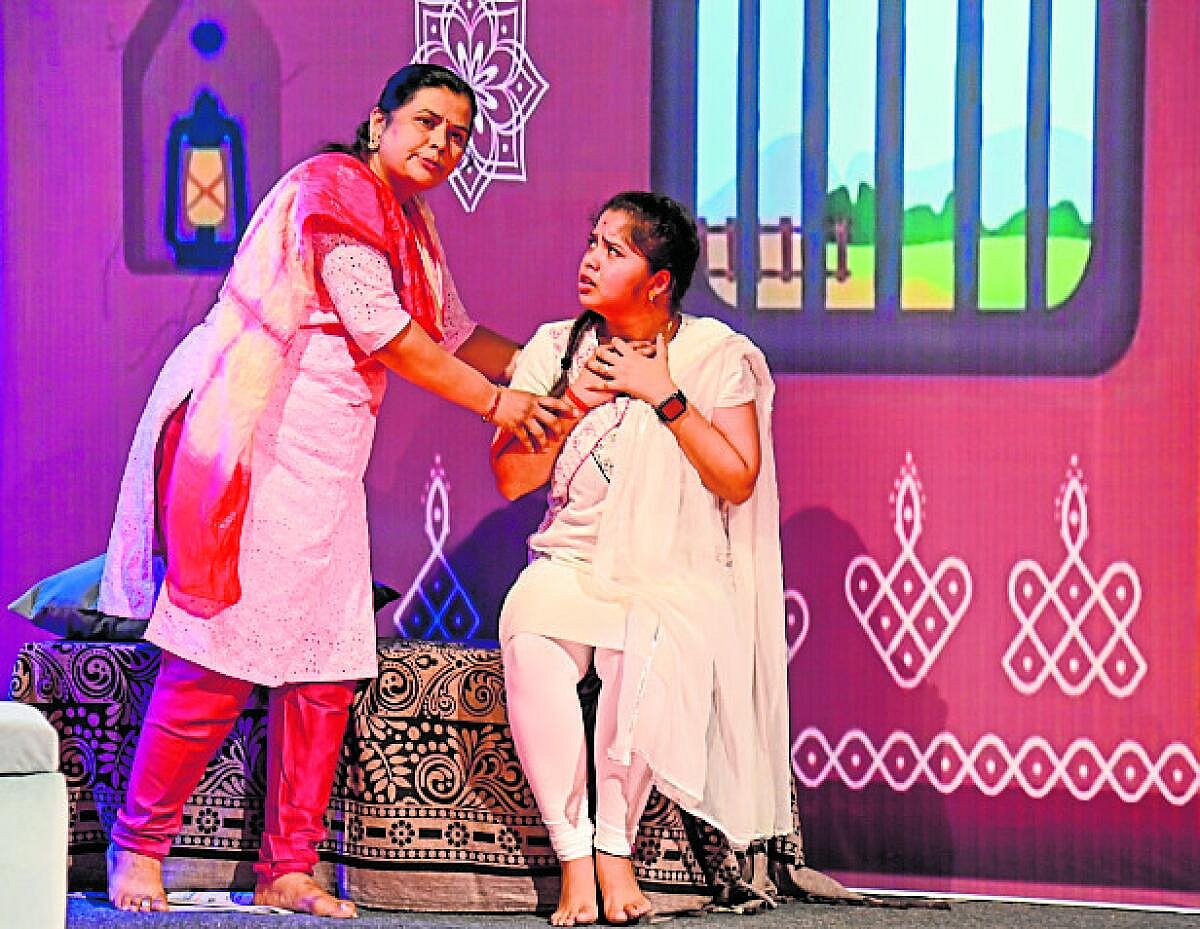 ಕನಿಷ್ಠ ವೇತನಕ್ಕೆ ಕಾರ್ಮಿಕರ ಆಗ್ರಹ