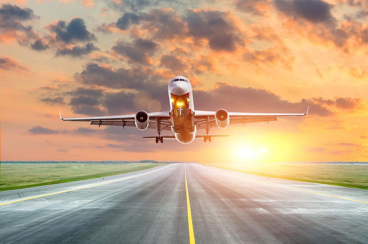 ವಿಮಾನ ಹಾರಾಡುತ್ತಿರುವಾಗಲೇ ಇಂಧನ ಹೊರ ಚೆಲ್ಲುವುದು ಏಕೆ?