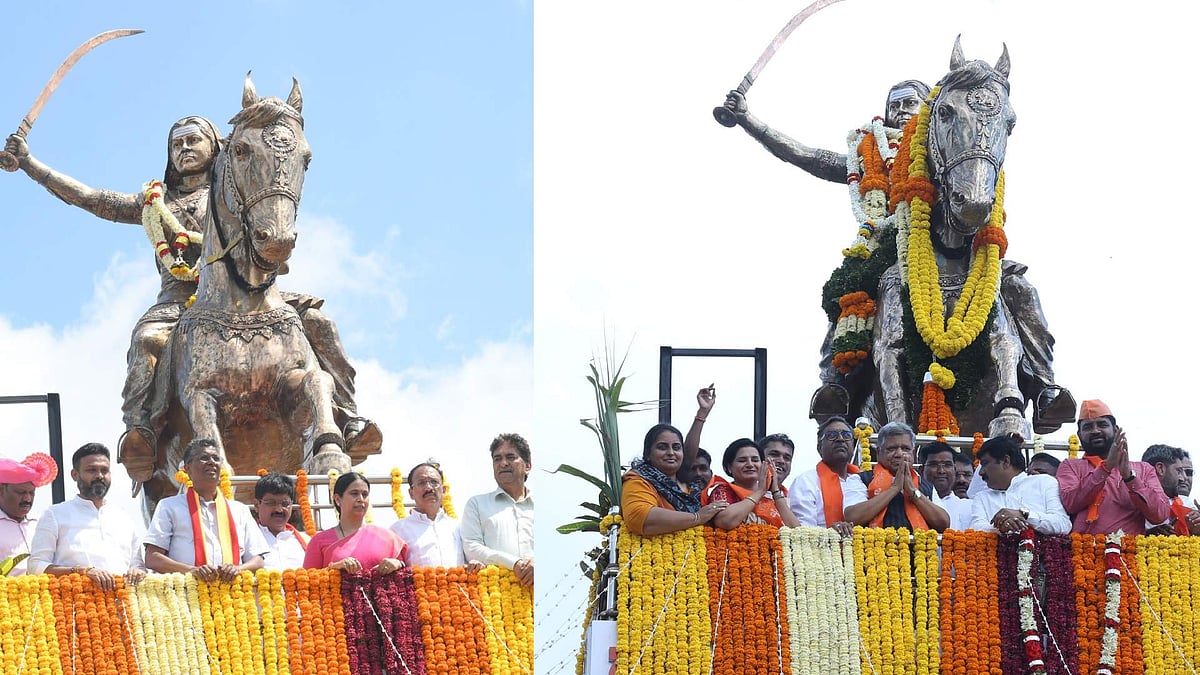 ಕಿತ್ತೂರು| ಚನ್ನಮ್ಮನ ಪುತ್ಥಳಿಗೆ ಮಾಲಾರ್ಪಣೆ: ಉತ್ಸವದಲ್ಲೂ ಕೈ– ಕಮಲ ದೂರ.. ದೂರ..