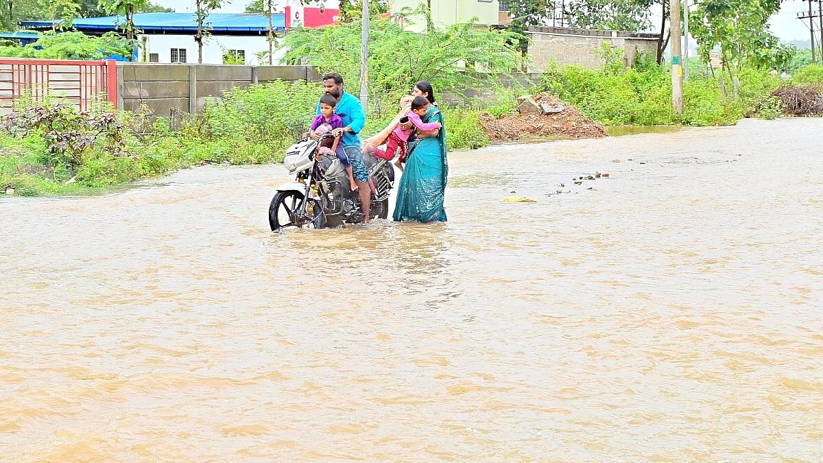 ನಾಳೆಯಿಂದ ಬೆಂಗಳೂರು ಸೇರಿದಂತೆ ರಾಜ್ಯದಲ್ಲಿ ತಗ್ಗಲಿದೆಯೇ ಮಳೆಯ ಅಬ್ಬರ?