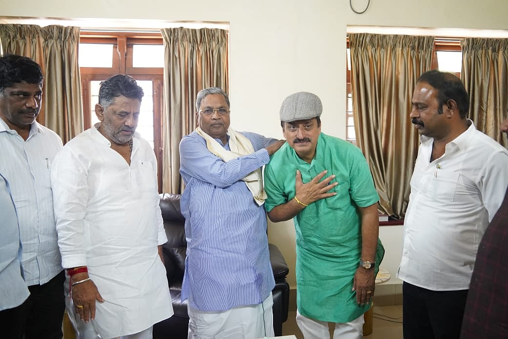 ಸಿಎಂ ಭೇಟಿಯಾದ ಯೋಗೇಶ್ವರ್: ಇಂದೇ ಕಾಂಗ್ರೆಸ್ ಸೇರ್ಪಡೆ