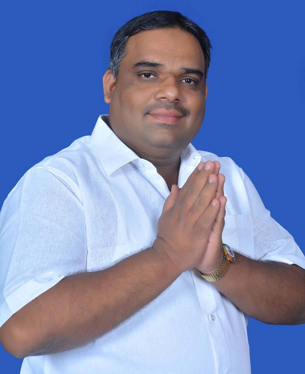 Shiggaon By Election: ಯಾಸೀರ್‌ಅಹ್ಮದ್‌ ಖಾನ್ ಪಠಾಣಗೆ ಕಾಂಗ್ರೆಸ್‌ ಟಿಕೆಟ್