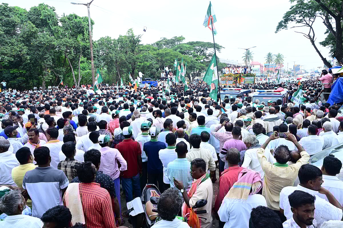 ಚನ್ನಪಟ್ಟಣ ಉಪಚುಣಾವಣೆ | ಮೈತ್ರಿ ಶಕ್ತಿ ಪ್ರದರ್ಶನ; ‘ಕೈ’ ವಿರುದ್ಧ ವಾಗ್ಭಾಣ