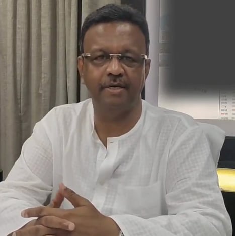 ಕೋಲ್ಕತ್ತ ಮೇಯರ್, DYFI ನಾಯಕಿ ನಡುವೆ ವಿವಾದದ ಕಿಡಿ ಹಚ್ಚಿದ AI ಚಿತ್ರ 