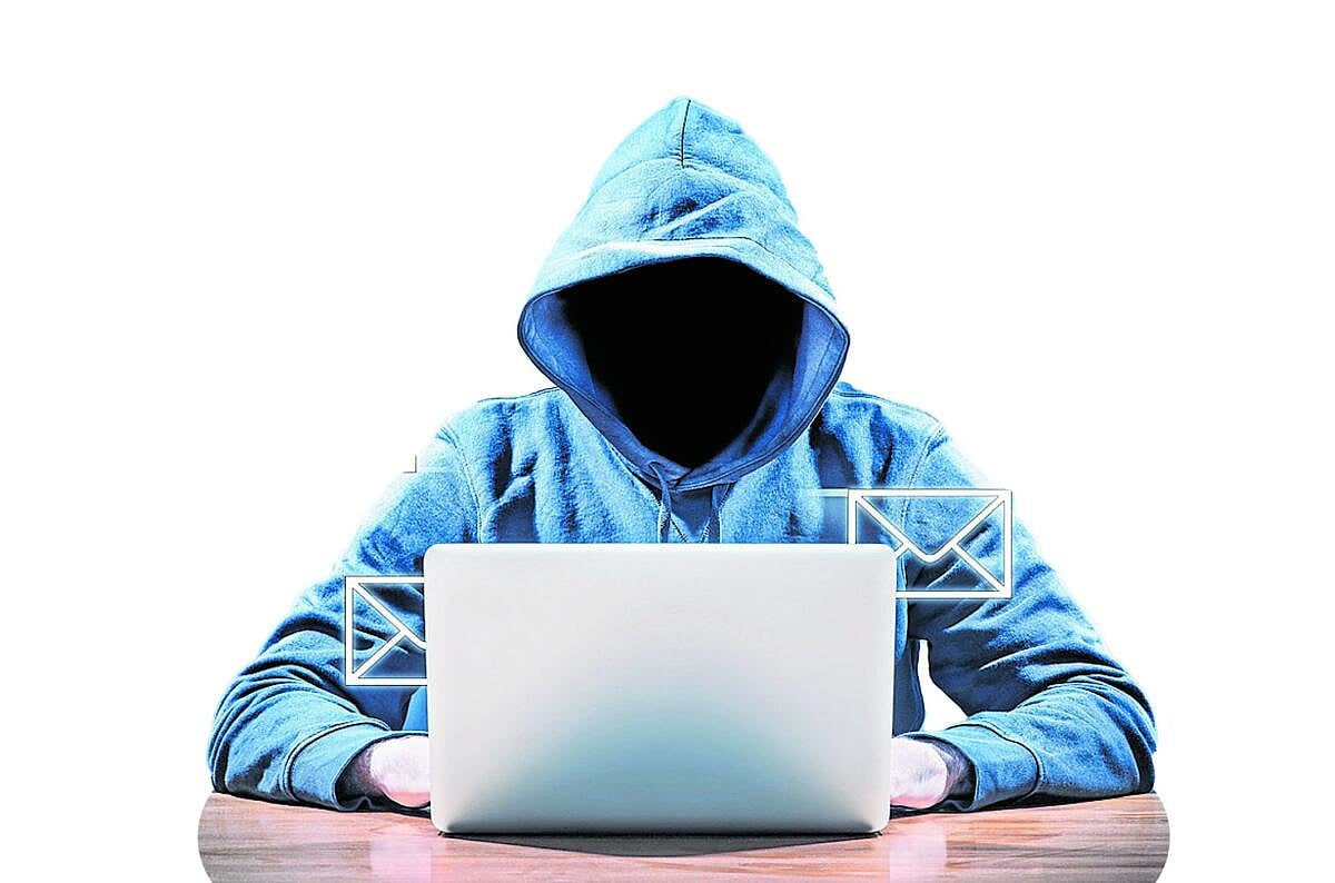 ಷೇರು ಹೂಡಿಕೆ ನೆಪದಲ್ಲಿ ವಂಚನೆ: ₹62 ಲಕ್ಷ ದೋಚಿದ ಸೈಬರ್‌ ಕಳ್ಳರು