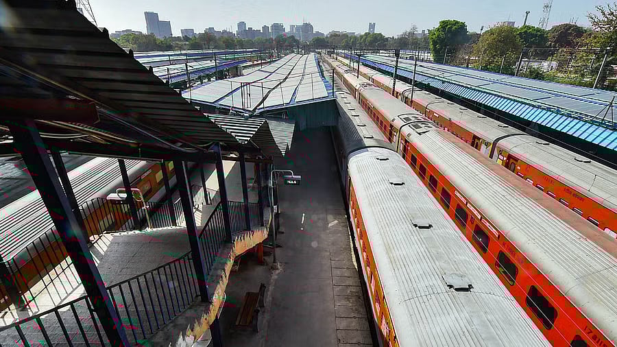 Mumbai stampede: ಜನಸಂದಣಿ ನಿಯಂತ್ರಣ ಕ್ರಮಗಳನ್ನು ಪ್ರಕಟಿಸಿದ ದೆಹಲಿ ರೈಲ್ವೆ