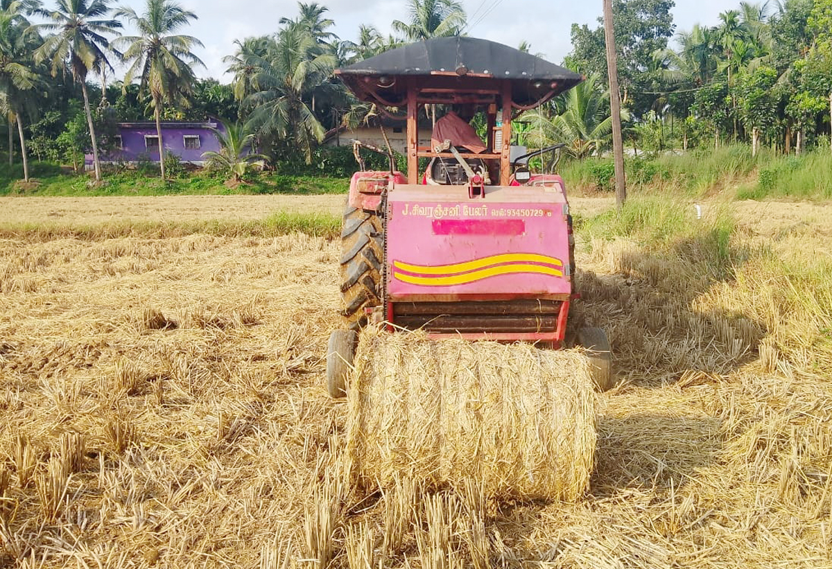 ಆಧುನಿಕ ಭತ್ತ ಕಟಾವು ಯಂತ್ರ