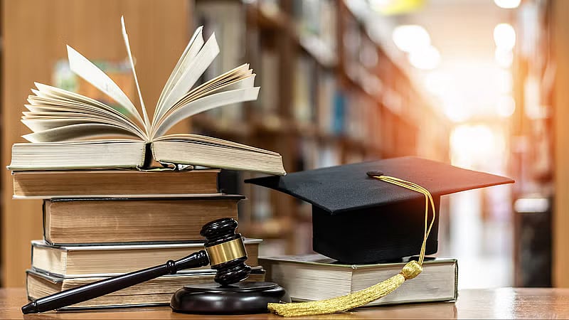 ವಕೀಲಿಕೆ ಸನ್ನದು: 64 ವರ್ಷಗಳ ಇತಿಹಾಸದಲ್ಲಿ ಹೊಸ ದಾಖಲೆ