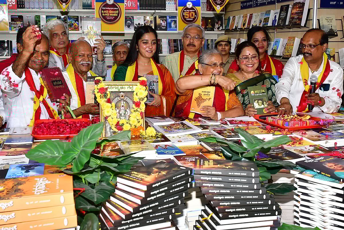 ಭಾಷೆಗೆ ಎಲ್ಲೆ ಇಲ್ಲ: ಸುಧಾಮೂರ್ತಿ