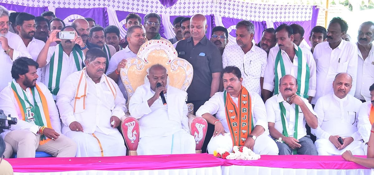 ಚನ್ನಪಟ್ಟಣ ಉಪ ಚುನಾವಣೆ | ಕಟುಕರಿಗೆ ಕಣ್ಣೀರು ಬರೋದಿಲ್ಲ: ಪ್ರಚಾರದಲ್ಲಿ ದೇವೇಗೌಡ