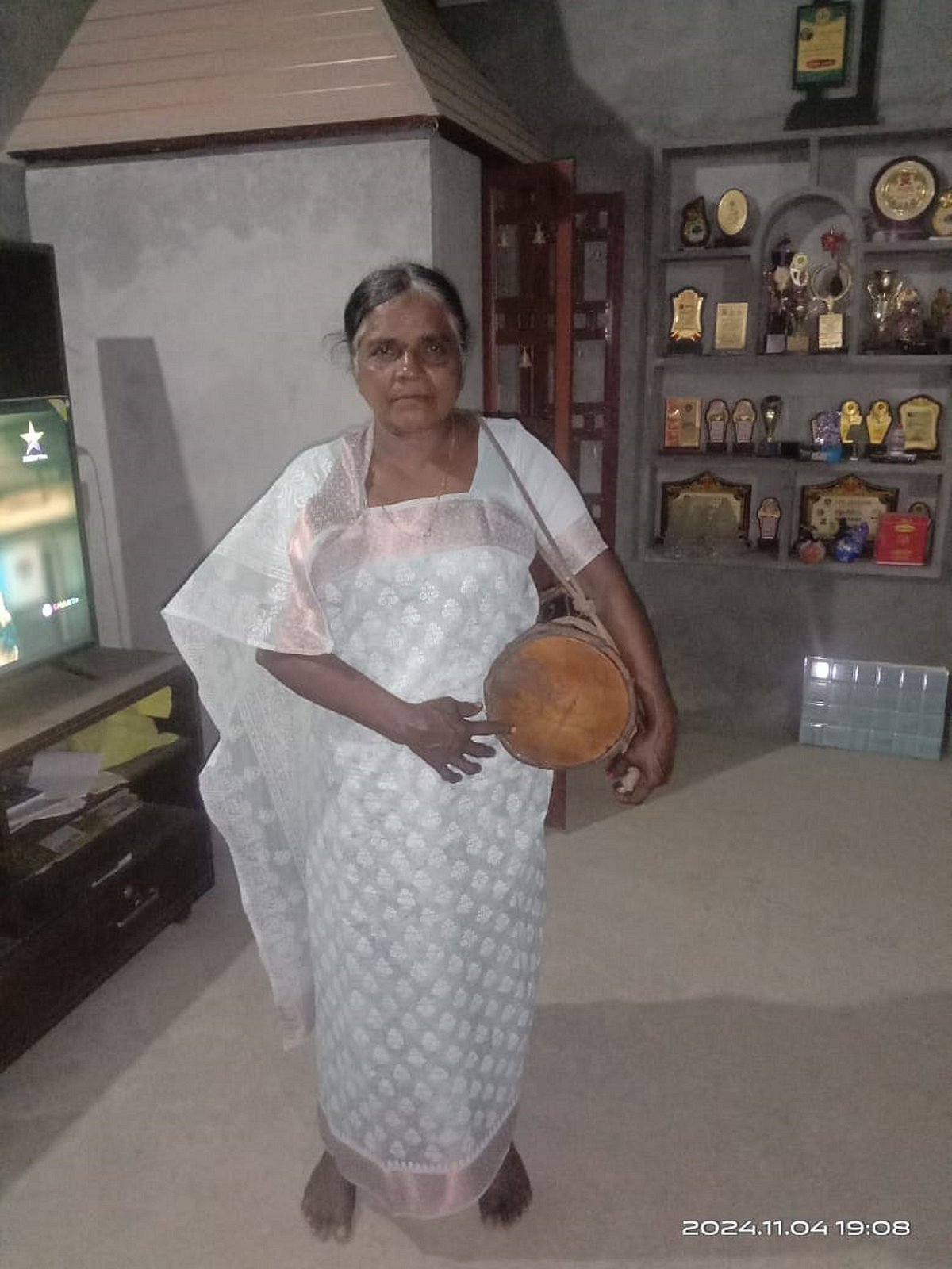 ದೇಸಿ ಸಾಧಕರು | ಮಡಿಕೇರಿ: ಜನಪದ ಕಲೆಯ ಸಾಧಕಿ ಈ ದೇವಕಿ