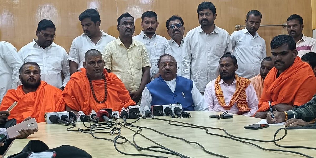 ಉತಾರದಲ್ಲಿ ವಕ್ಫ್ ಹೆಸರು ತೆಗೆಯದಿದ್ದರೆ ವಿಧಾನಸೌಧ ಮುತ್ತಿಗೆ: ಜಗದೀಶಾನಂದ ಶ್ರೀ