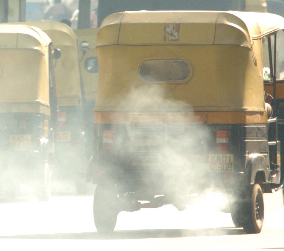 ಹೊಗೆ ತಪಾಸಣೆಗೆ ಕ್ಯೂಆರ್‌ ಕೋಡ್‌: ಹೊಸ ಸಾಫ್ಟ್‌ವೇರ್‌ ಅಳವಡಿಸುತ್ತಿರುವ ಇಲಾಖೆ