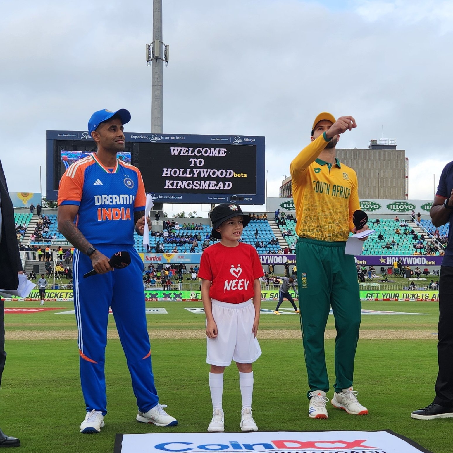 ಸೂರ್ಯಕುಮಾರ್ ಯಾದವ್ ಹಾಗೂ ಏಡನ್ ಮಾರ್ಕರಂ