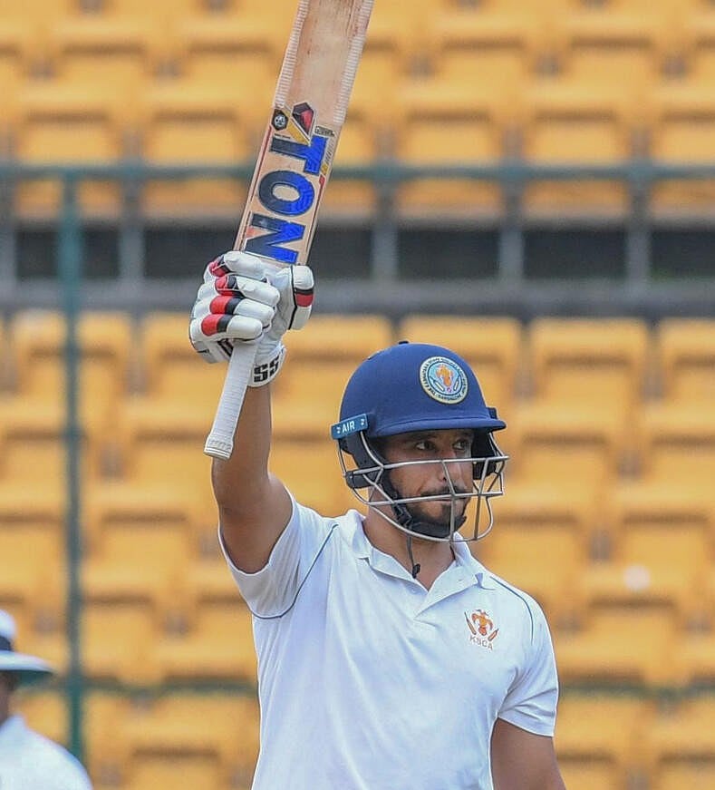 Ranji Trophy: ಕರ್ನಾಟಕ 221ಕ್ಕೆ ಆಲೌಟ್; ಮೊದಲ ಇನಿಂಗ್ಸ್ ಹಿನ್ನಡೆ