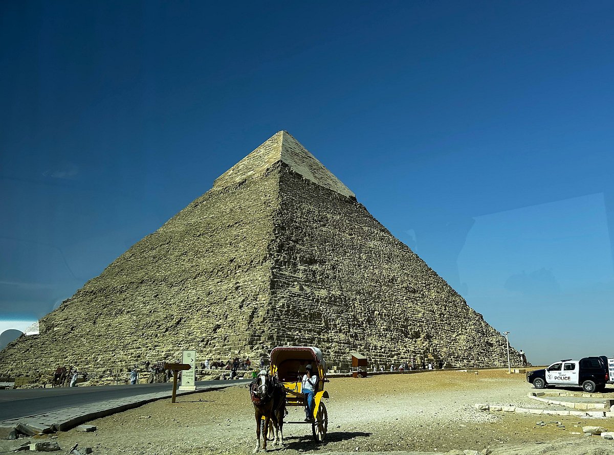 ಪ್ರವಾಸ: ಮಡಿದವರ ಮಾಯಾಲೋಕ ಗೀಜಾ ಪಿರಮಿಡ್‌!