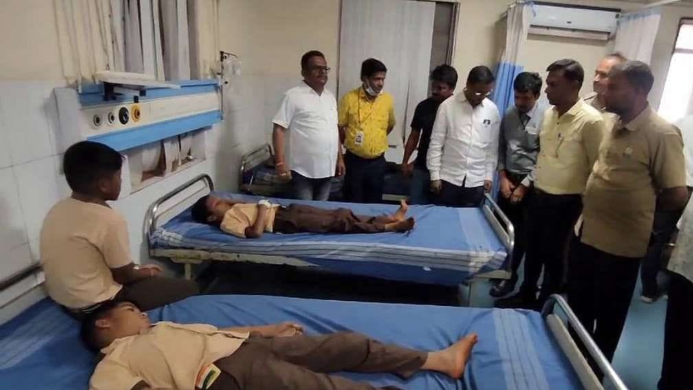 ಬೀದರ್: ಚಿತ್ರಾನ್ನ ತಿಂದು ಅಸ್ವಸ್ಥರಾದ ವಸತಿ ಶಾಲೆಯ 50 ಮಕ್ಕಳು